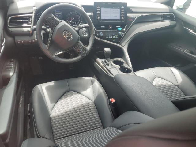 4T1T11AK7RU841315 - 2024 TOYOTA CAMRY SE NIGHT SHADE WHITE photo 8