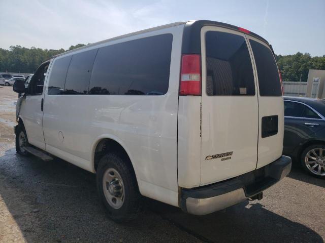 1GAZGMFG7G1303157 - 2016 CHEVROLET EXPRESS G3 LT WHITE photo 2