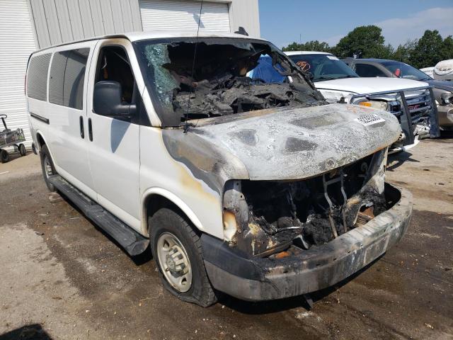 1GAZGMFG7G1303157 - 2016 CHEVROLET EXPRESS G3 LT WHITE photo 4