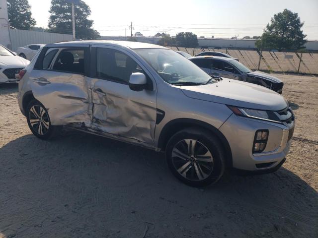 JA4APUAUXMU036540 - 2021 MITSUBISHI OUTLANDER ES SILVER photo 4