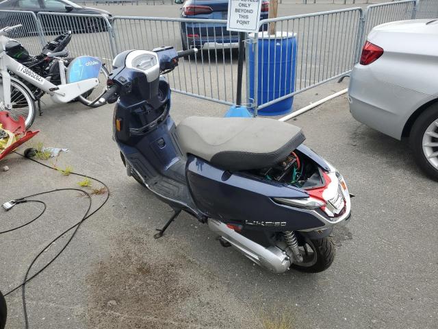 LC2DBJ146KC100816 - 2019 KYMCO USA INC LIKE 150 BLUE photo 3