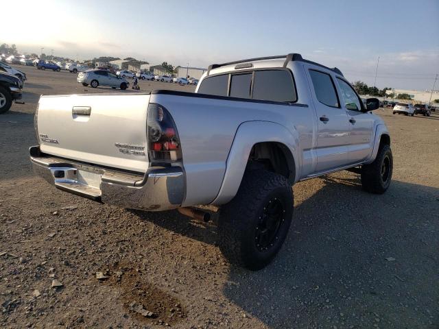 5TEKU72N05Z117101 - 2005 TOYOTA TACOMA DOUBLE CAB PRERUNNER LONG BED SILVER photo 4