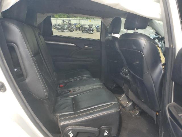 5TDKKRFH8GS136176 - 2016 TOYOTA HIGHLANDER XLE WHITE photo 11