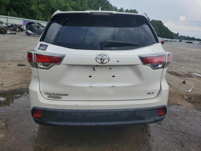 5TDKKRFH8GS136176 - 2016 TOYOTA HIGHLANDER XLE WHITE photo 6