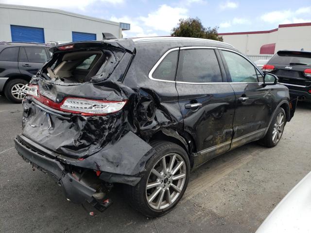 5LMCJ3C92KUL31866 - 2019 LINCOLN MKC RESERVE Qara foto 3