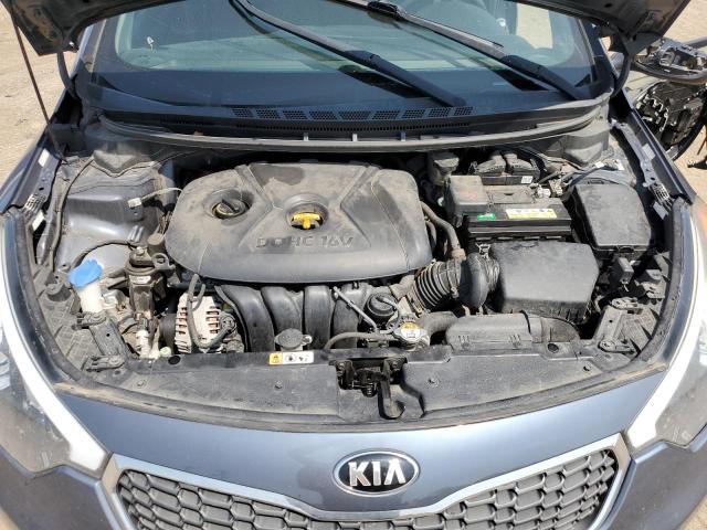 KNAFK4A67G5611331 - 2016 KIA FORTE LX SILVER photo 11