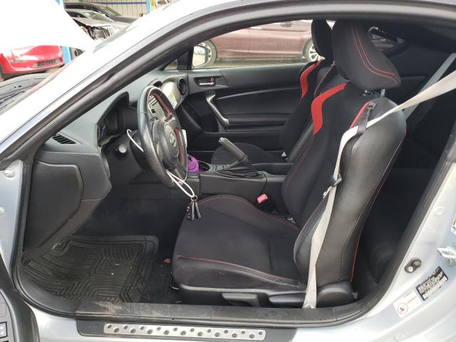 JF1ZNAA14D1730490 - 2013 TOYOTA SCION FR-S 银色 照片 7