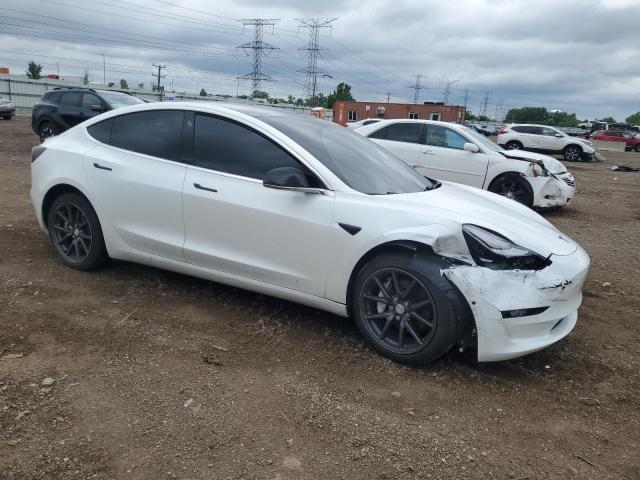 5YJ3E1EB4KF469210 - 2019 TESLA MODEL 3 Blanco foto 4