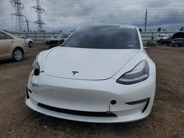 5YJ3E1EB4KF469210 - 2019 TESLA MODEL 3 Blanco foto 5