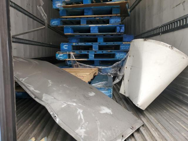 1UYVS2538J6284606 - 2018 UTILITY VS2RA თეთრი ფოტო 5