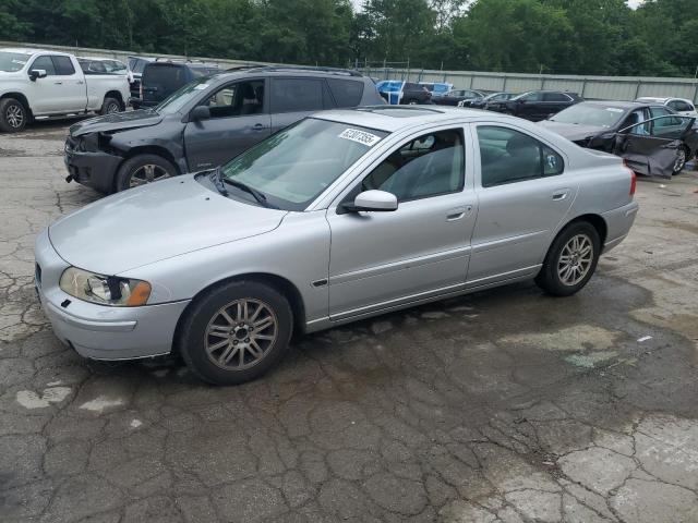2005 VOLVO S60, 