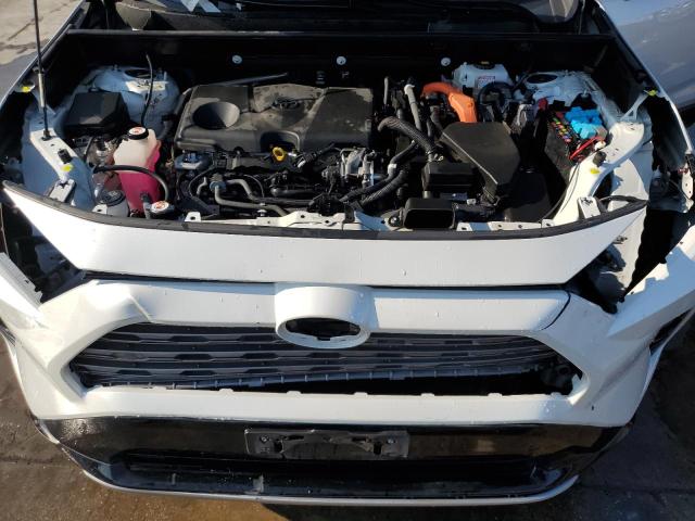 JTMEWRFV7KJ010002 - 2019 TOYOTA RAV4 XSE WHITE photo 12