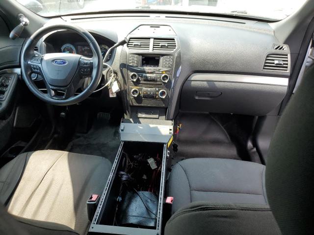 1FM5K8AR5HGD58916 - 2017 FORD EXPLORER POLICE INTERCEPTOR 白色 照片 8