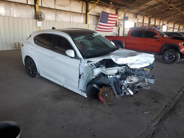 ZASPAKBN5L7C74328 - 2020 ALFA ROMEO STELVIO TI WHITE photo 4