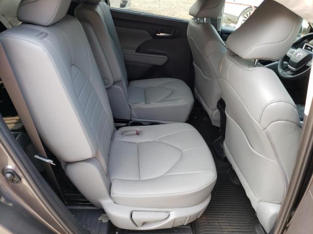 5TDHZRBH3NS585807 - 2022 TOYOTA HIGHLANDER XLE Մոխրագույն լուսանկար 10