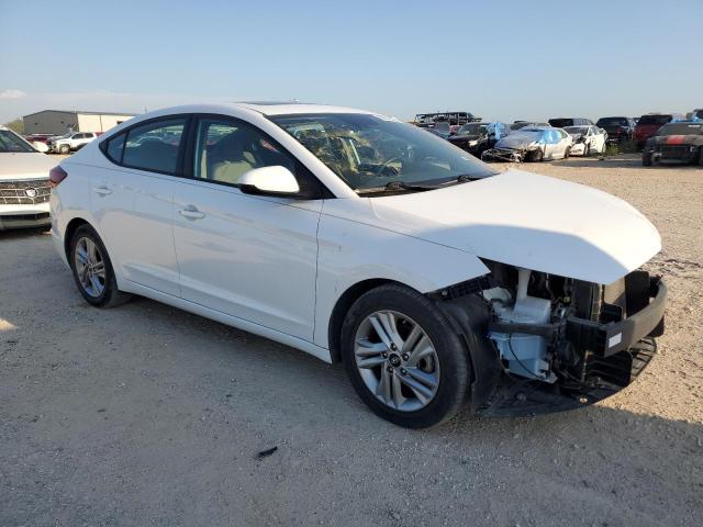 5NPD84LF0LH547889 - 2020 HYUNDAI ELANTRA SEL WHITE photo 4