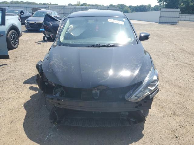 3N1AB7AP4JY233201 - 2018 NISSAN SENTRA S 黑色 照片 5