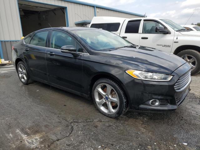 3FA6P0H93FR117367 - 2015 FORD FUSION SE BLACK photo 4