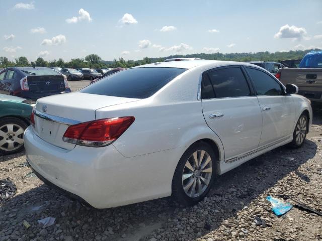 4T1BK3DB4BU383996 - 2011 TOYOTA AVALON BASE WHITE photo 3