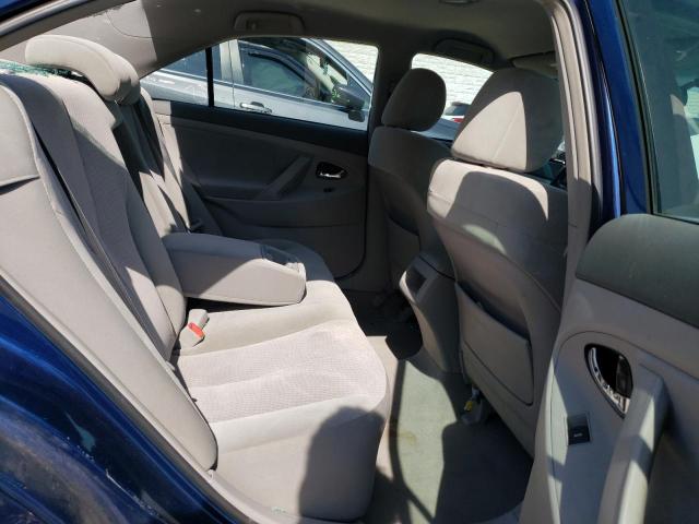 4T1BF3EK5BU586124 - 2011 TOYOTA CAMRY 4D 2 BASE BLUE photo 10