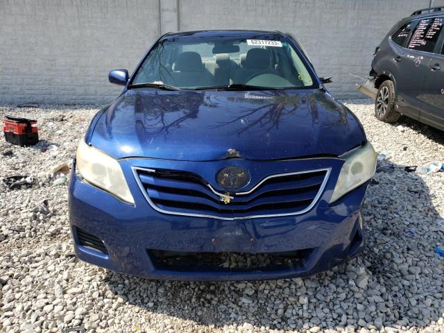 4T1BF3EK5BU586124 - 2011 TOYOTA CAMRY 4D 2 BASE BLUE photo 5