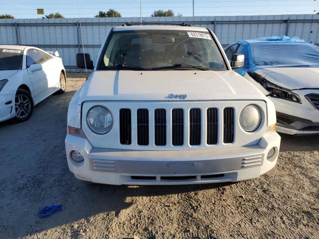 1J4NT4GB4AD513459 - 2010 JEEP PATRIOT LIMITED WHITE photo 5