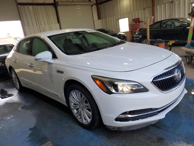 1G4ZP5SZ5JU124993 - 2018 BUICK LACROSSE ESSENCE WHITE photo 4
