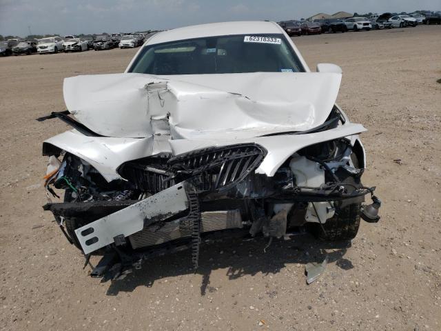 1G4ZN5SZ8KU112473 - 2019 BUICK LACROSSE PREFERRED WHITE photo 11