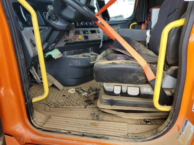 3AKJHPFM4SSVV6391 - 2025 FREIGHTLINER CASCADIA 1 Қызғылт сары фото 18