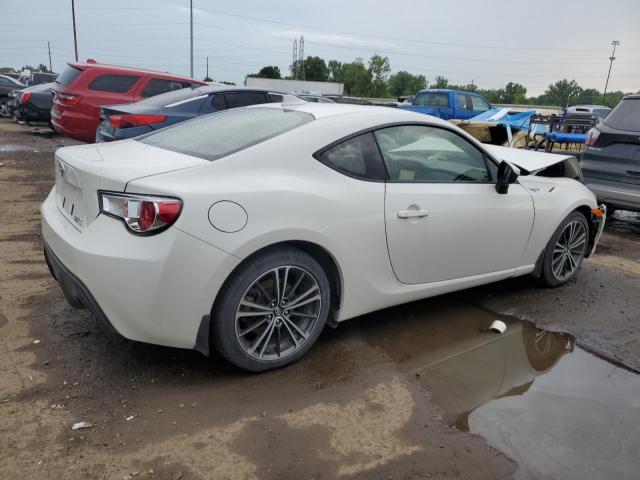 JF1ZNAA1XG8700292 - 2016 TOYOTA SCION FR-S WHITE photo 3