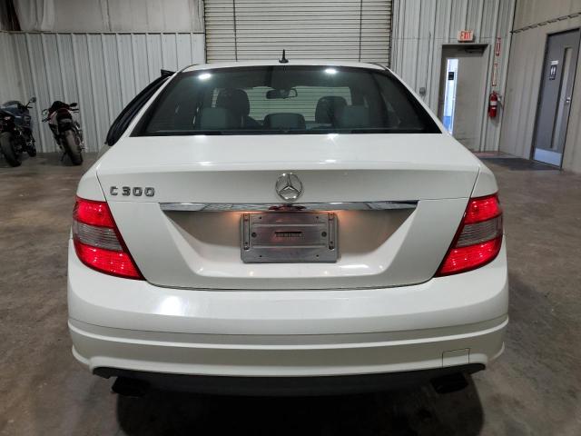 WDDGF54X29F200685 - 2009 MERCEDES-BENZ C 300 WHITE photo 6