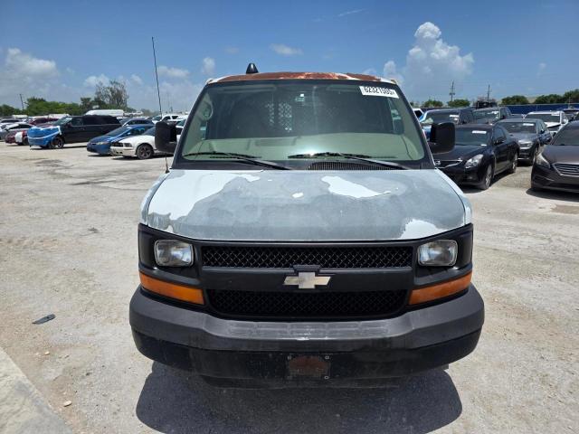 1GCHG35K481164917 - 2008 CHEVROLET EXPRESS G3 WHITE photo 5