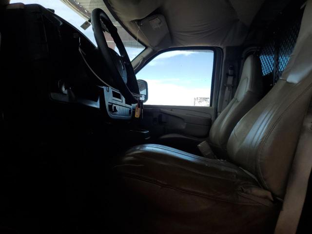 1GCHG35K481164917 - 2008 CHEVROLET EXPRESS G3 WHITE photo 7