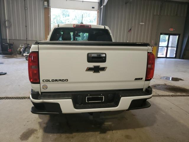 1GCGTDE36G1375413 - 2016 CHEVROLET COLORADO Z71 WHITE photo 6