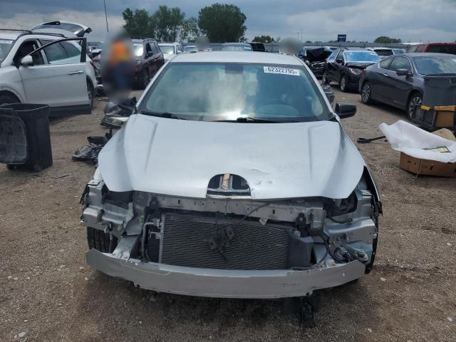 1G11B5SL9FF136581 - 2015 CHEVROLET MALIBU LS 银色 照片 5