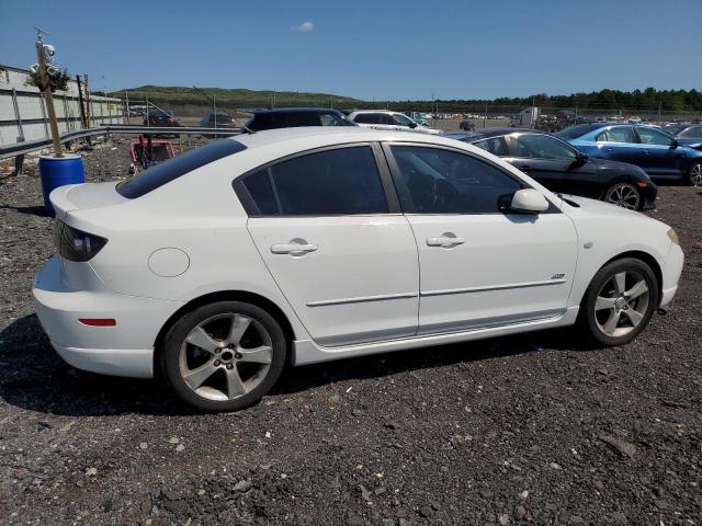 JM1BK323941187296 - 2004 MAZDA MAZDA3 S WHITE photo 3