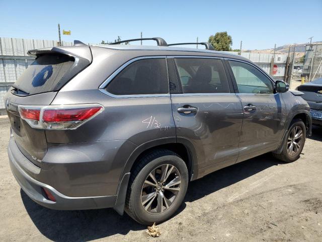 5TDJKRFH2GS291334 - 2016 TOYOTA HIGHLANDER XLE GRAY photo 3