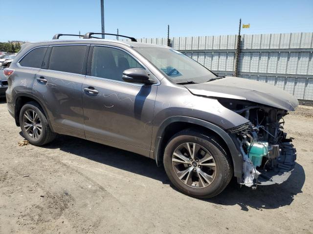 5TDJKRFH2GS291334 - 2016 TOYOTA HIGHLANDER XLE GRAY photo 4