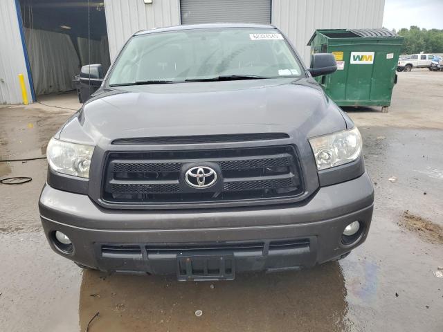 5TFUY5F17DX316418 - 2013 TOYOTA TUNDRA DOUBLE CAB SR5 CHARCOAL photo 5