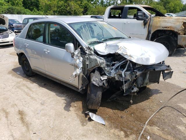 3N1BC11E19L397916 - 2009 NISSAN VERSA S SILVER photo 4