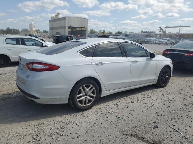 3FA6P0HD1ER165999 - 2014 FORD FUSION SE WHITE photo 3