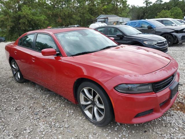 2C3CDXHG9FH745592 - 2015 DODGE CHARGER SXT RED photo 4