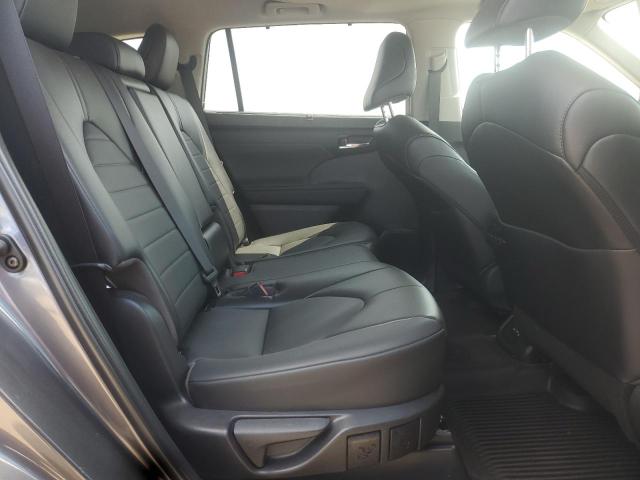5TDGZRBH5NS596190 - 2022 TOYOTA HIGHLANDER XLE GRAY photo 10