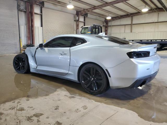 1G1FB1RS1J0130653 - 2018 CHEVROLET CAMARO LT SILVER photo 2