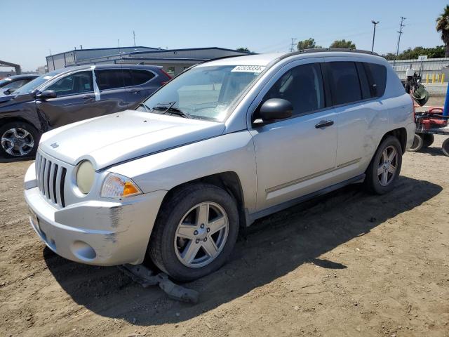 1J8FT47W28D789333 - 2008 JEEP COMPASS SPORT SILVER photo 1