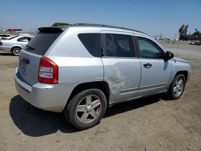 1J8FT47W28D789333 - 2008 JEEP COMPASS SPORT SILVER photo 3