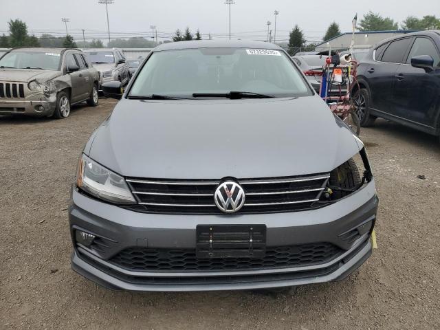 3VWDB7AJ9JM206876 - 2018 VOLKSWAGEN JETTA SE CHARCOAL photo 5