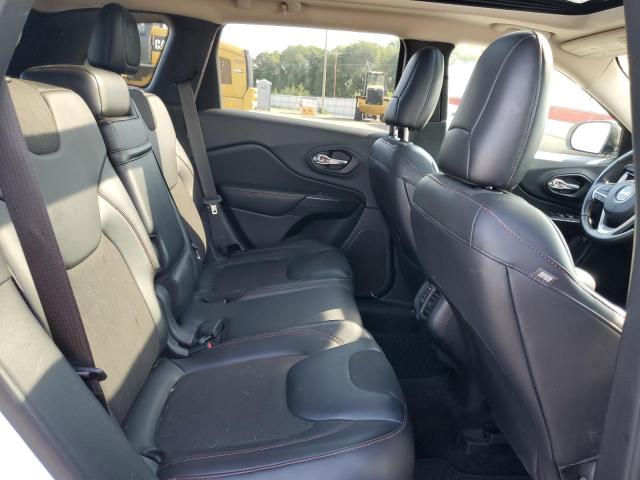 1C4PJMBS4HW538680 - 2017 JEEP CHEROKEE TRAILHAWK WHITE photo 11