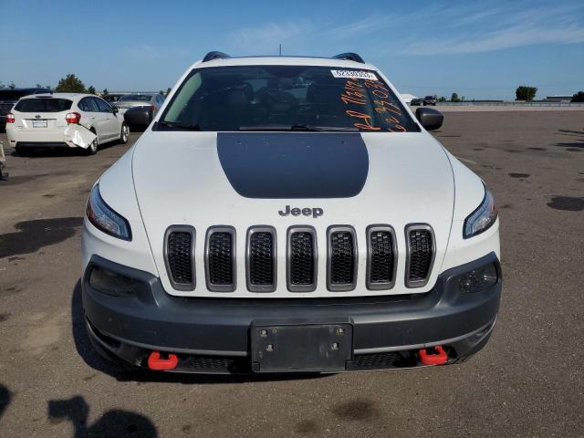 1C4PJMBS4HW538680 - 2017 JEEP CHEROKEE TRAILHAWK WHITE photo 5