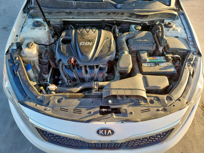 KNAGN4A79B5145575 - 2011 KIA OPTIMA EX WHITE photo 11